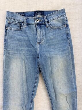 Light Blue Women’s Lucky Jeans - Stretchy Legging Jean